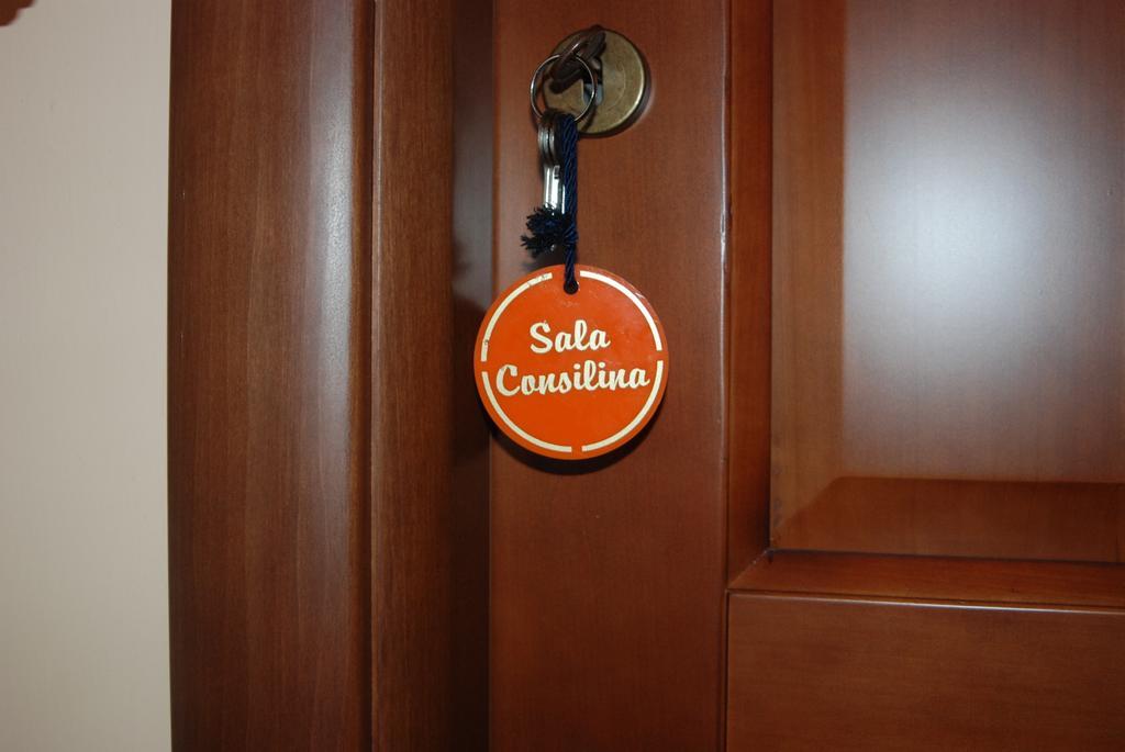 Casa Mariu 호텔 살라 콘실리나 객실 사진