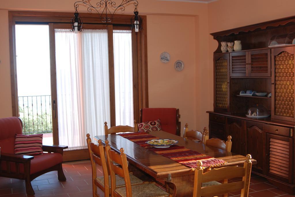 Casa Mariu 호텔 살라 콘실리나 외부 사진